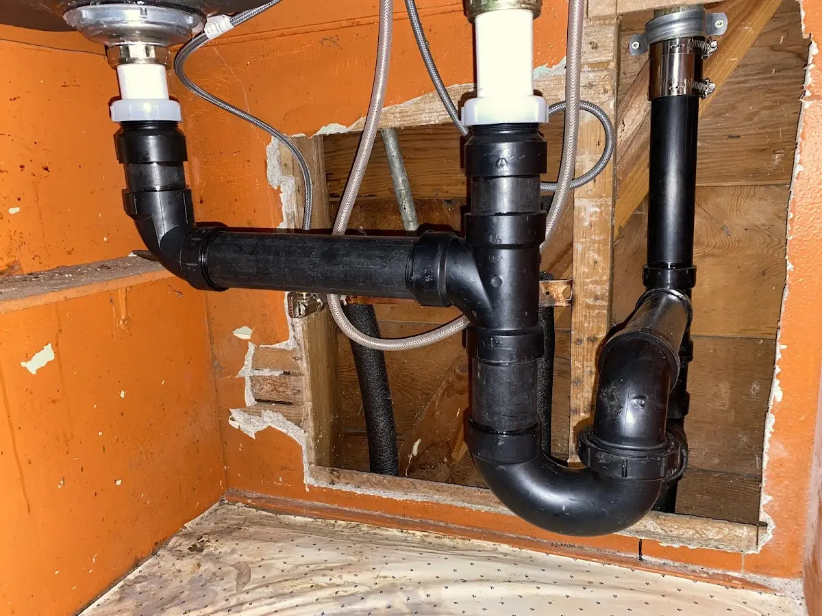 Professional Pipe Bursting equipment and tools on the job in Draper